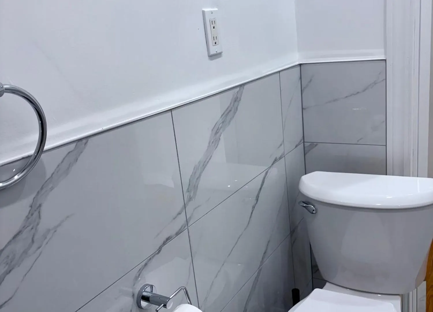 Vita House Toronto Near Downsview And Yorkdale Shopping Center ホームステイ