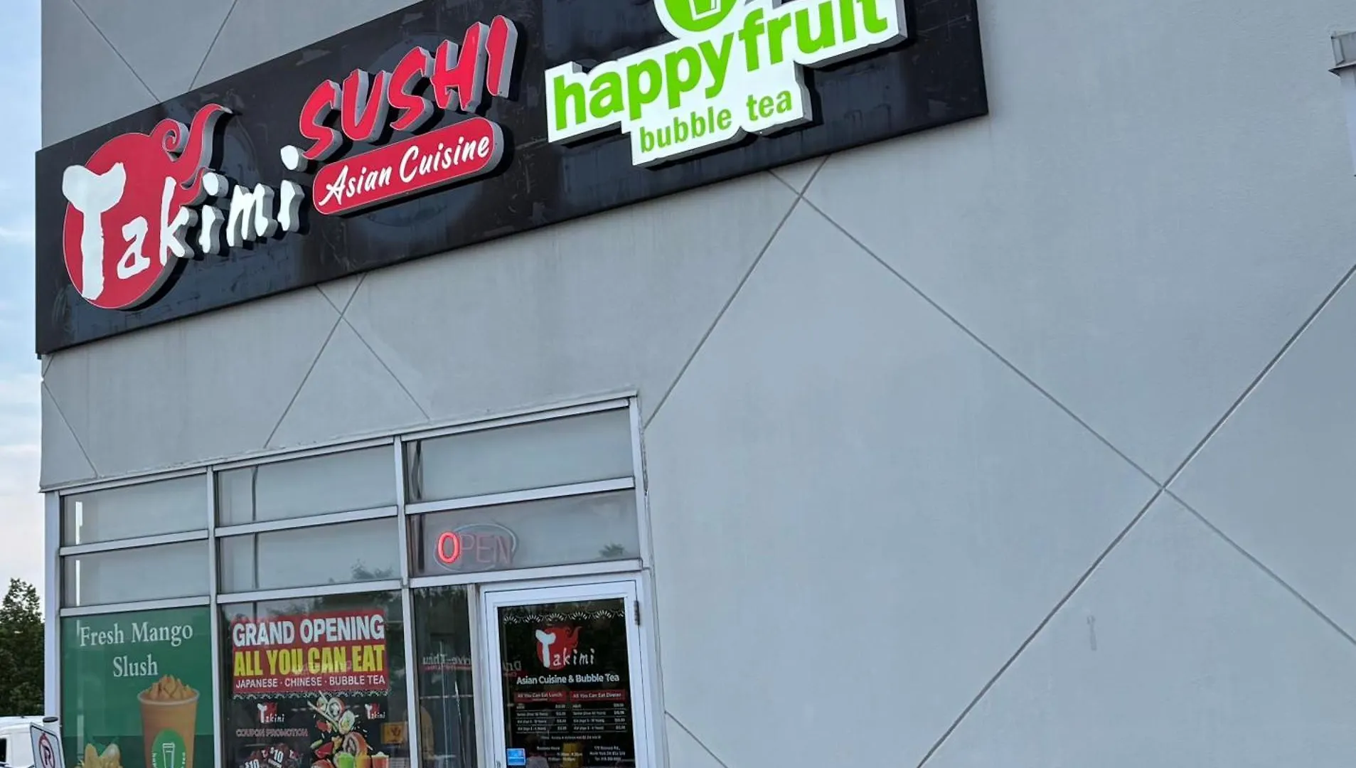 Vita House Toronto Near Downsview And Yorkdale Shopping Center