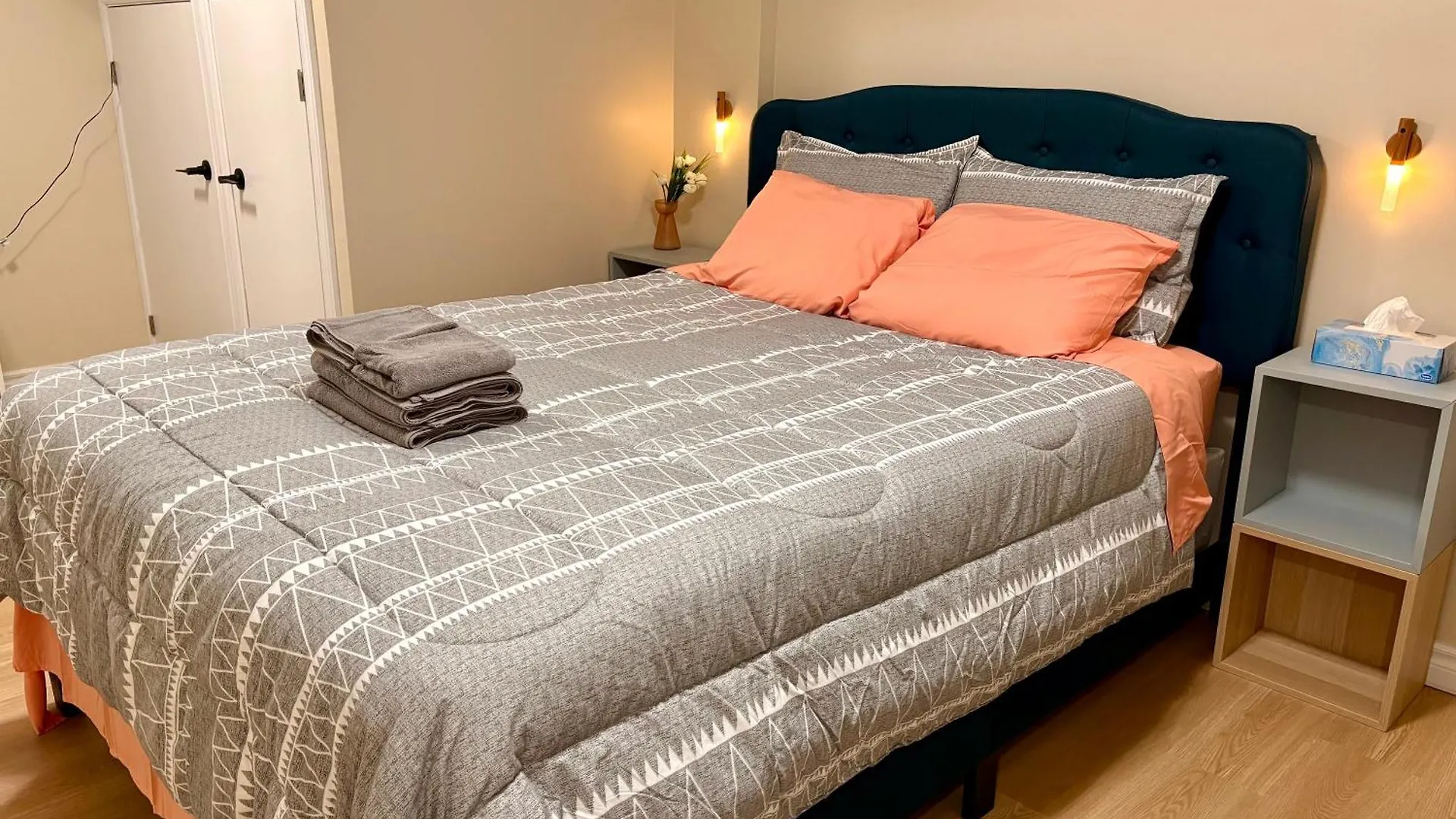 Séjour chez l'habitant Vita House Toronto Near Downsview And Yorkdale Shopping Center