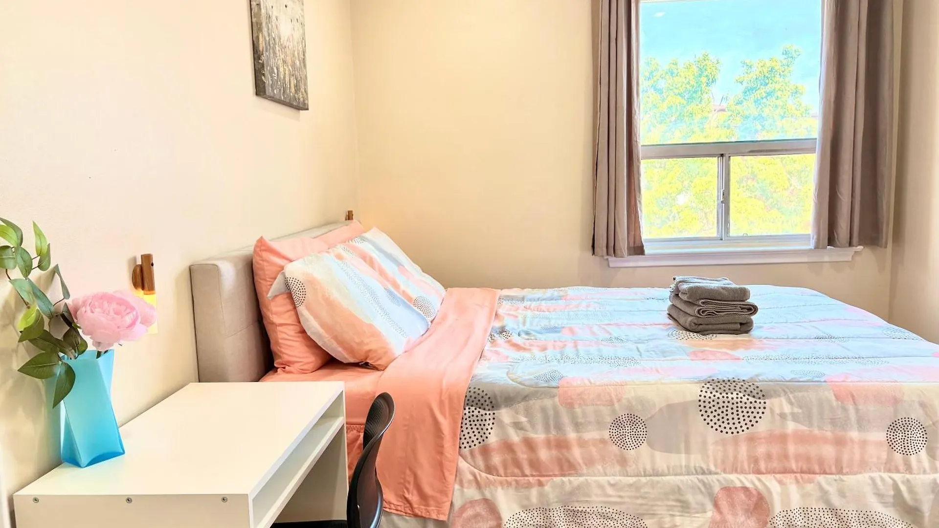Vita House Toronto Near Downsview And Yorkdale Shopping Center Privatunterkunft